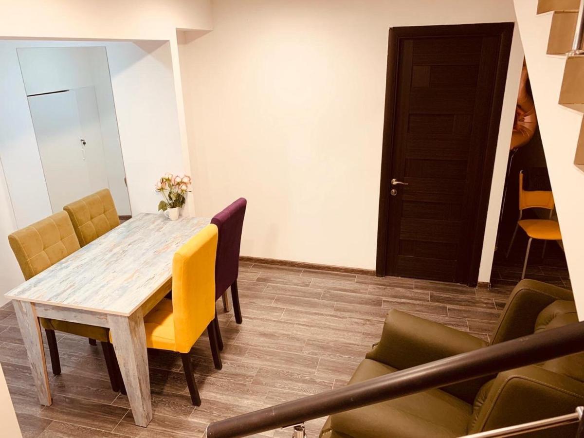 It Hotel Tumanyan Street Yerevan Ngoại thất bức ảnh